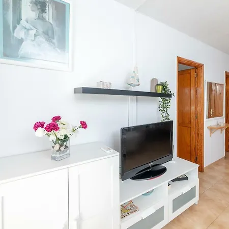 Amadores Vistas Al Mar Y Piscina Wifi Iii By Lightbooking Apartment