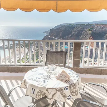 Amadores Vistas Al Mar Y Piscina Wifi Iii By Lightbooking Apartment